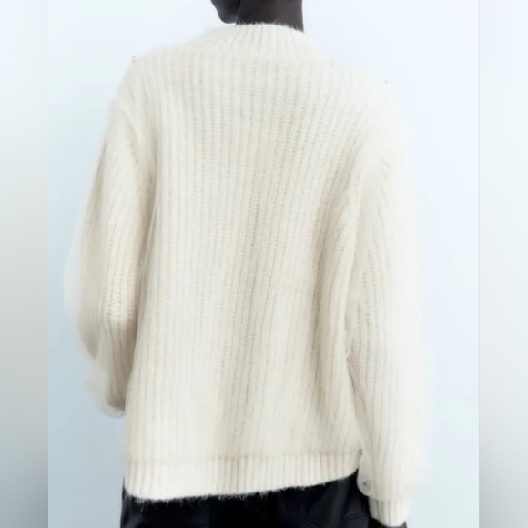 NWT ZARA Oversized Wool Blend Mixed Tulle & Pearl Knit Ecru White Sweater L - XL - Picture 3 of 7